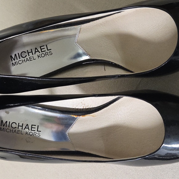 Michael Kors Black Women's Heels 4.5 SIZE 10 - Picture 4 of 8